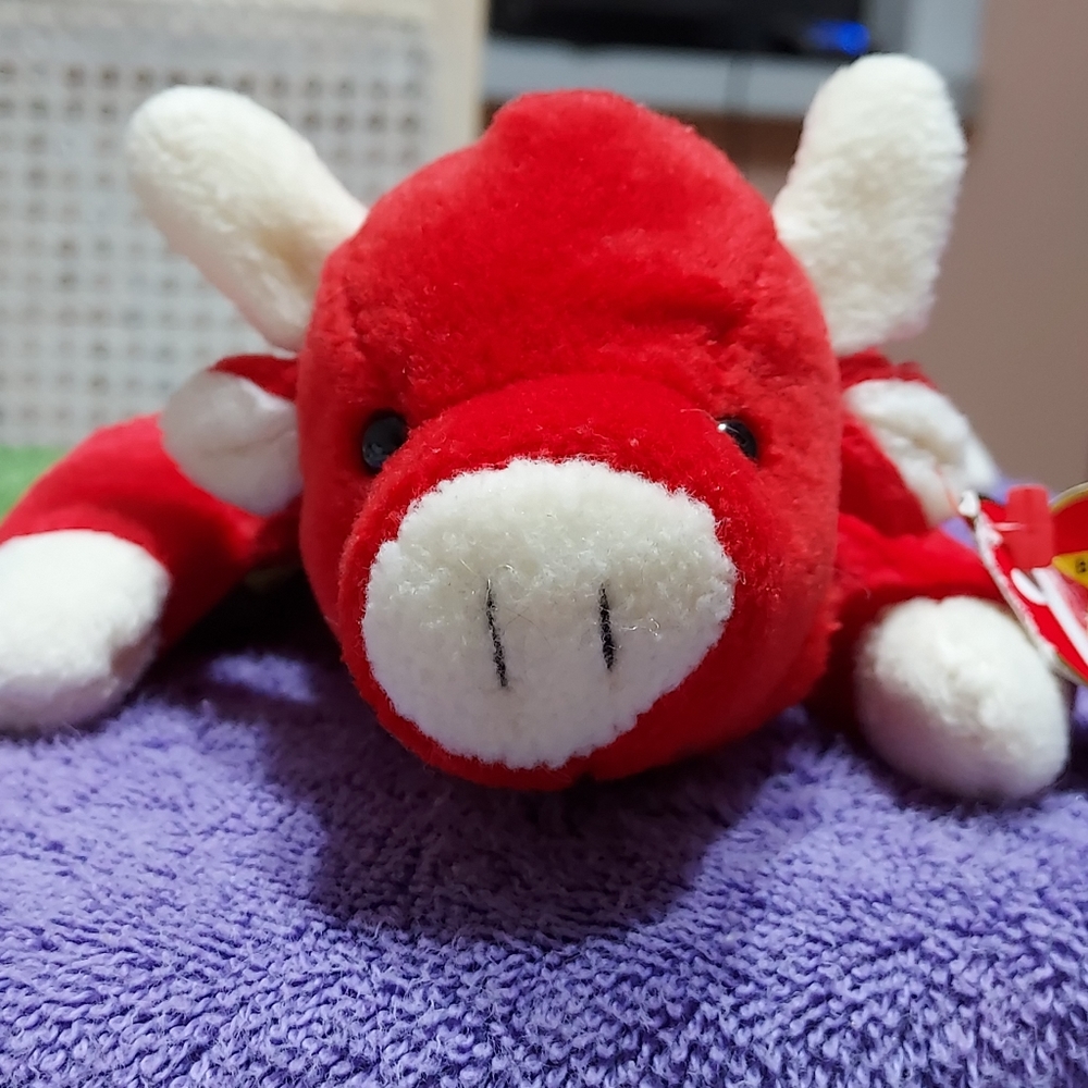 Ty Beanie Babies Snort The Red Bull